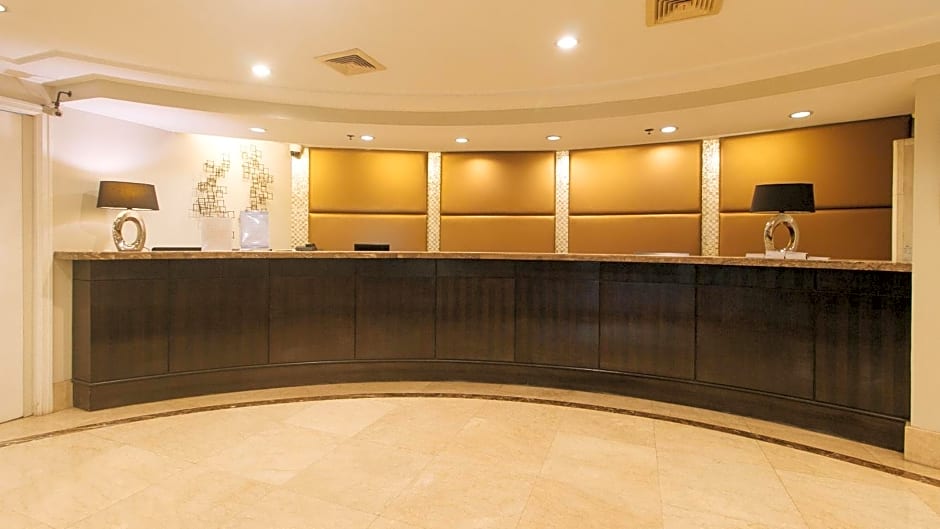 Somerset Olympia Makati – Makati, NY