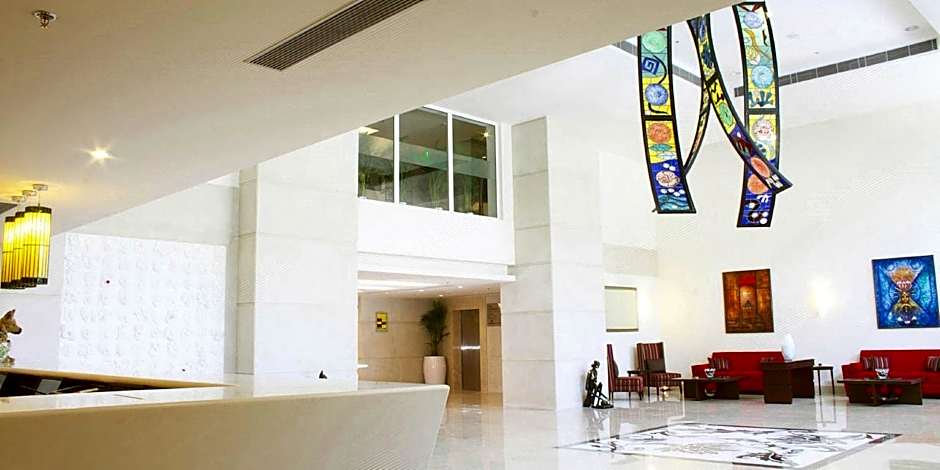 Lemon Tree Hotel Electronics City Bangalore