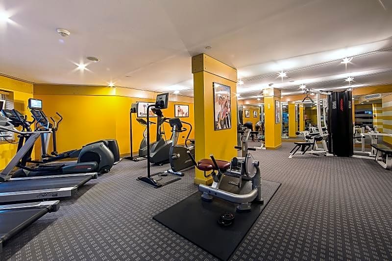 Ramada Plaza by Wyndham Dubai Deira