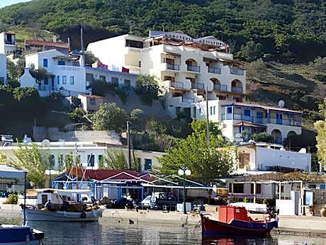 Agnanti Hotel
