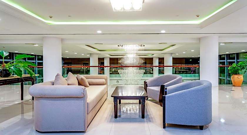 Becamex Hotel New City