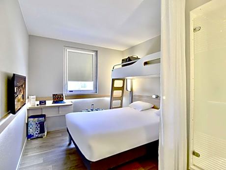 Triple Room with One Double Bed and One Bunk Bed