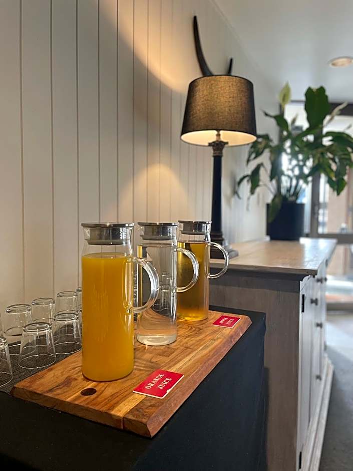 The Black Bull Motel