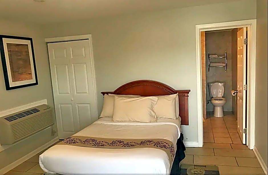 Red Carpet Inn, Alexandria