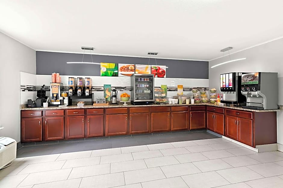 Quality Inn Merrimack - Nashua