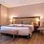 Hotel Intersur Recoleta