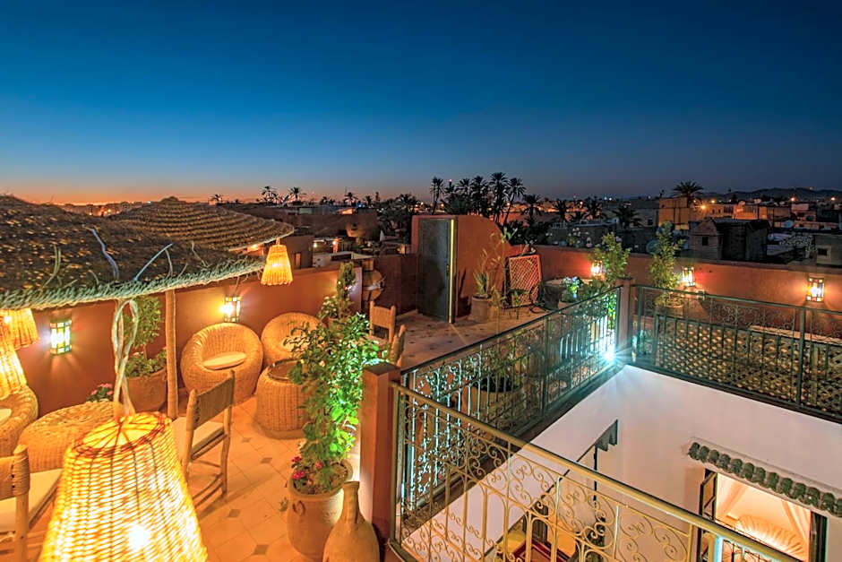 Riad dar El Arsa Rooftop & jacuzzi