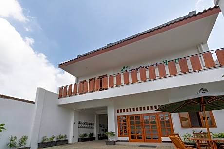 Hotel O Forrest’inn