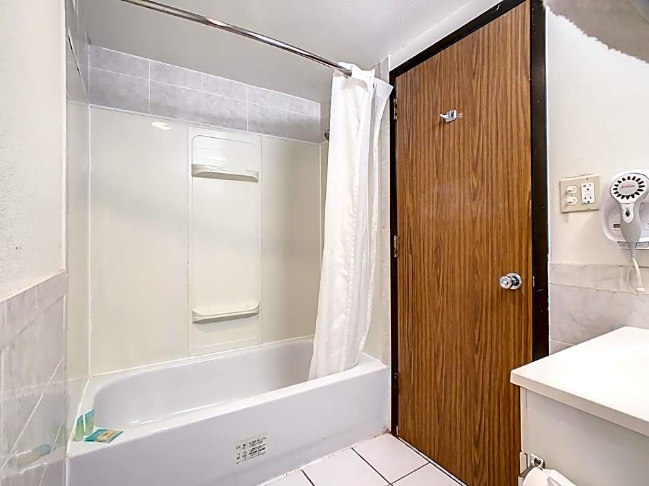 Stayable Suites Kissimmee