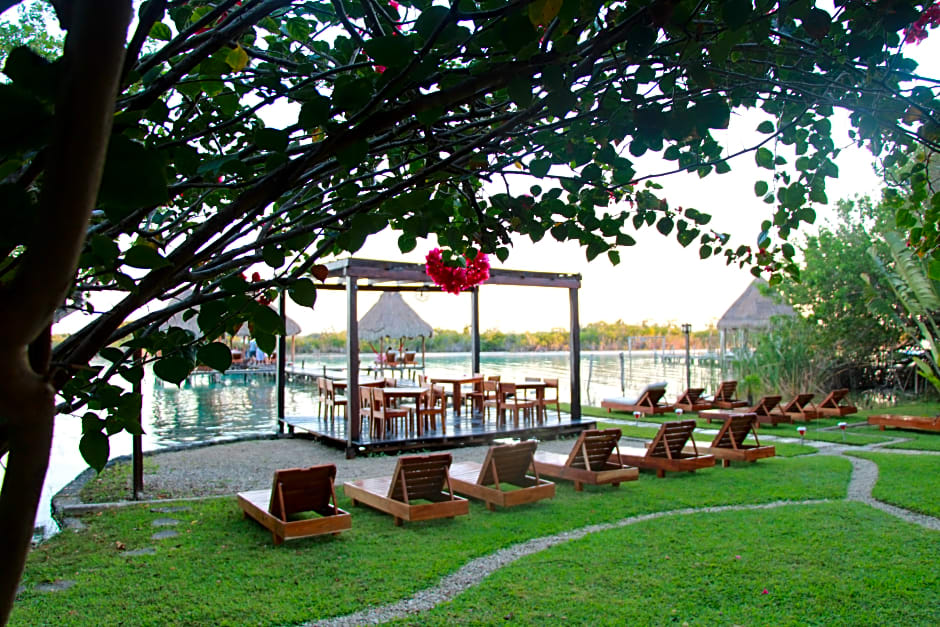 Casa Shiva Bacalar by Mij