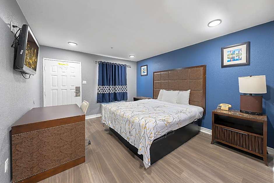 Golden Inn Dallas by Hotel O