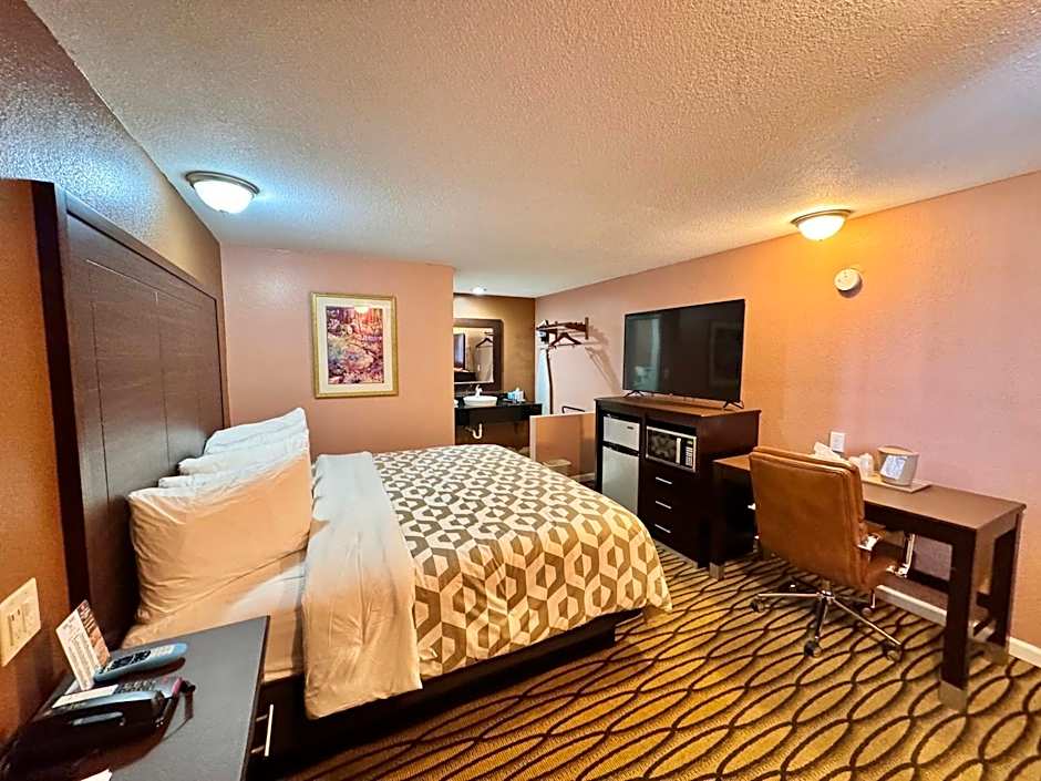 Annie Oakley Motel Oakley