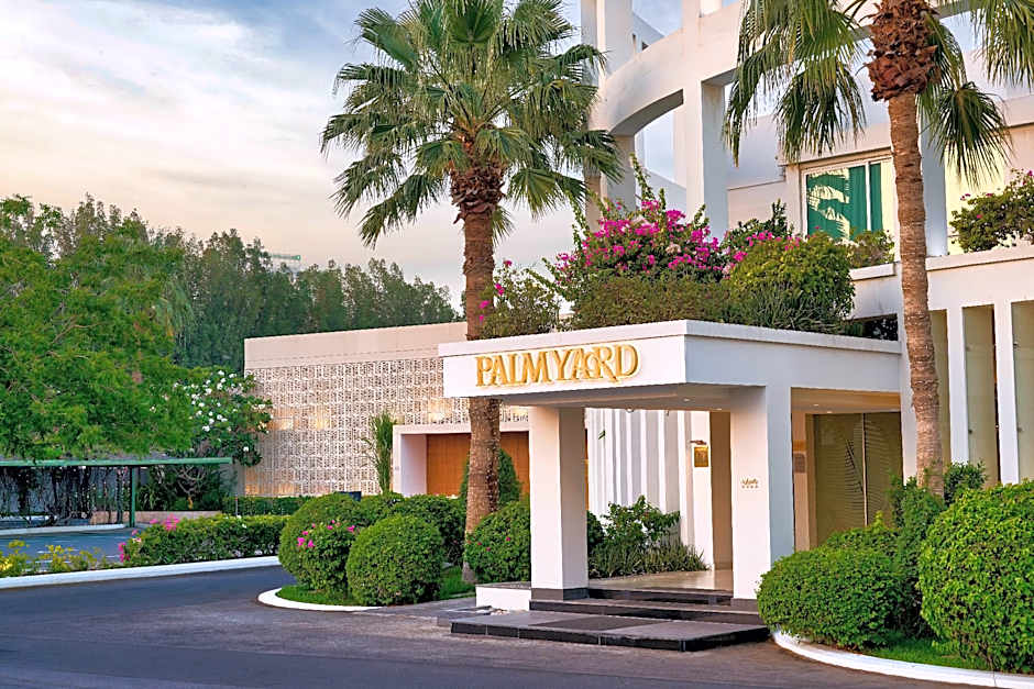 Palmyard Hotel 