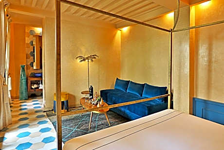 Junior Suite with Balcony