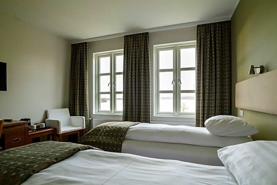 Gistihúsið - Lake Hotel Egilsstadir
