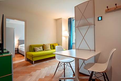 Bellevue Hotel & Apartments