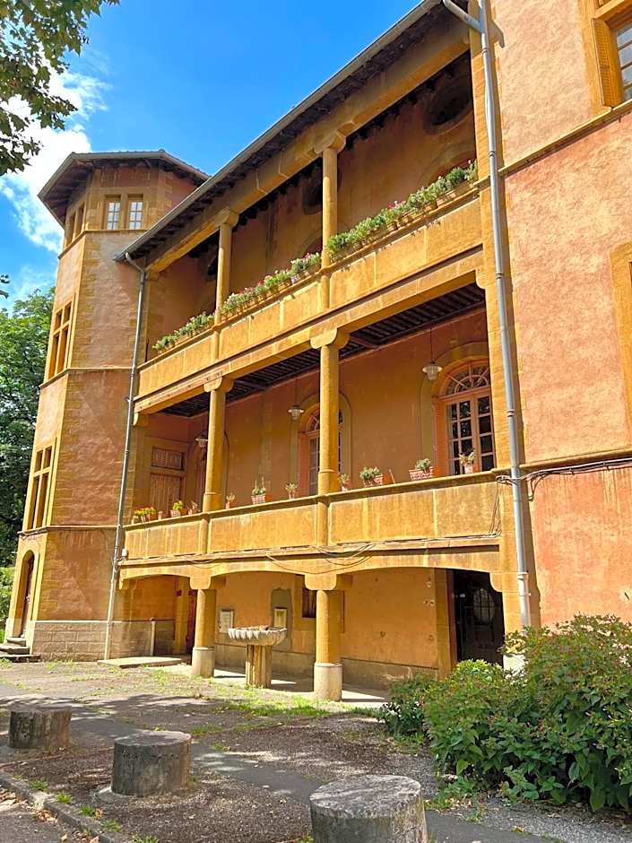 Une Nuit Au Château