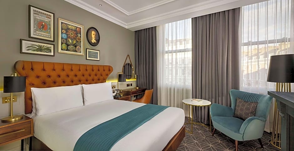 100 Queen's Gate Hotel London, Curio Collection by Hilton