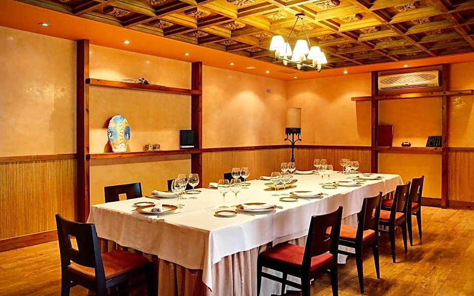 Oca Palacio De La Llorea Hotel & Spa