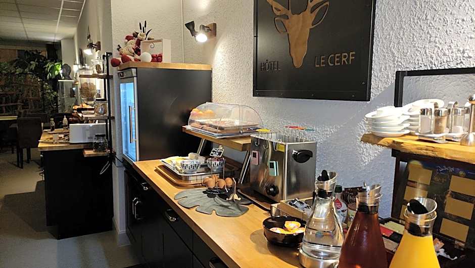 Logis Hotel Le Cerf