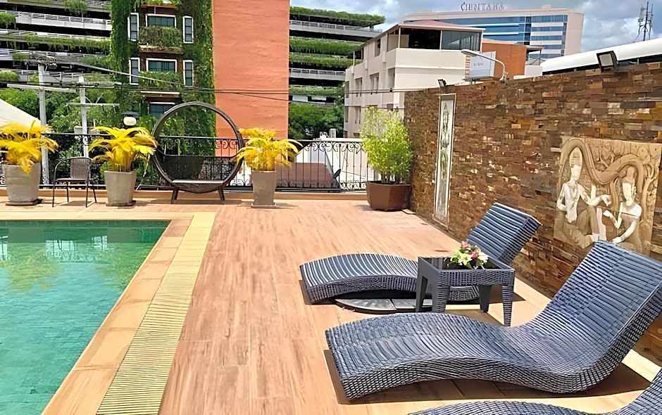 Banbua Grand Udon Hotel