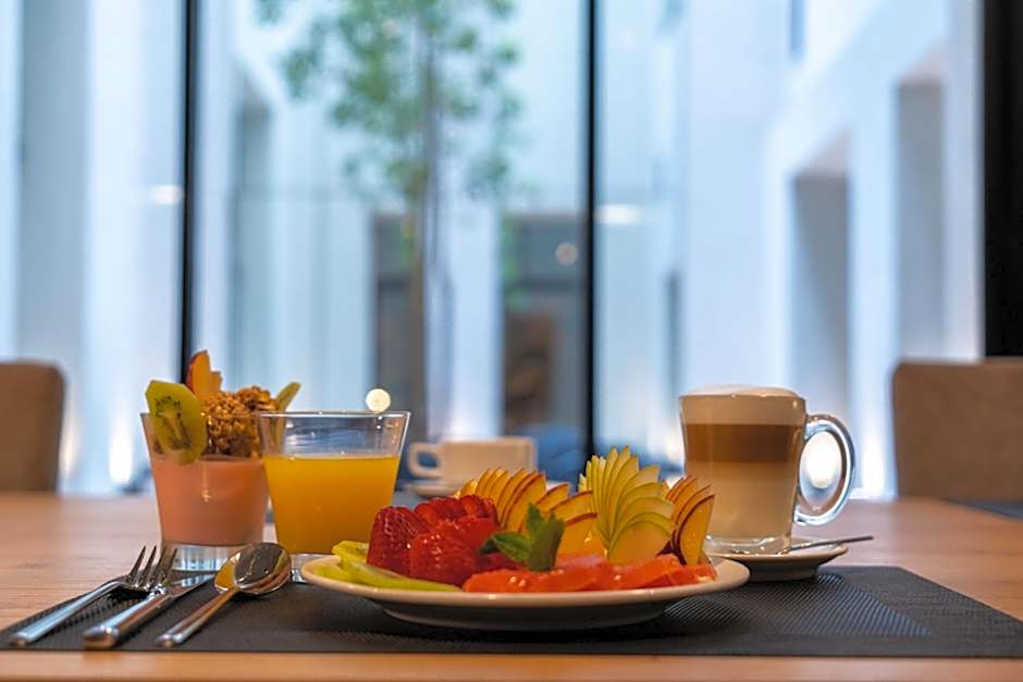 Efe Hotel & Cowork
