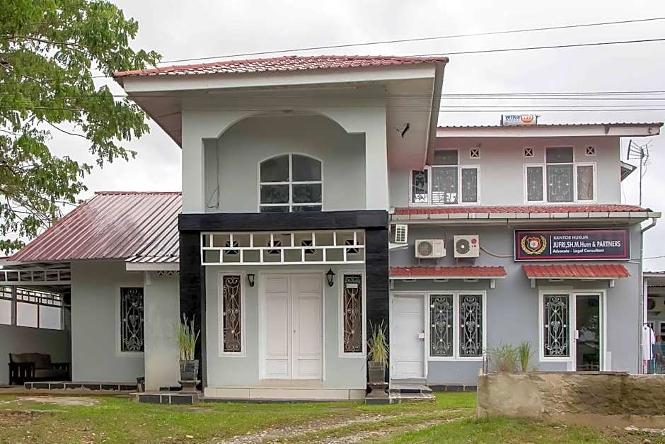 Zazadior Residence Syariah near Pantai Padang Mitra RedDoorz