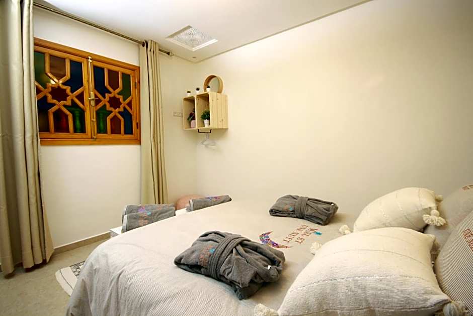 RIAD Miel & Une Nuit