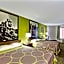 Super 8 by Wyndham Gainesville