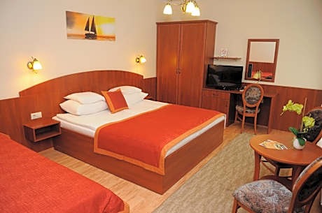 Large Superior Apartment