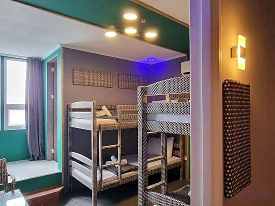 Attic Capsule Hotel