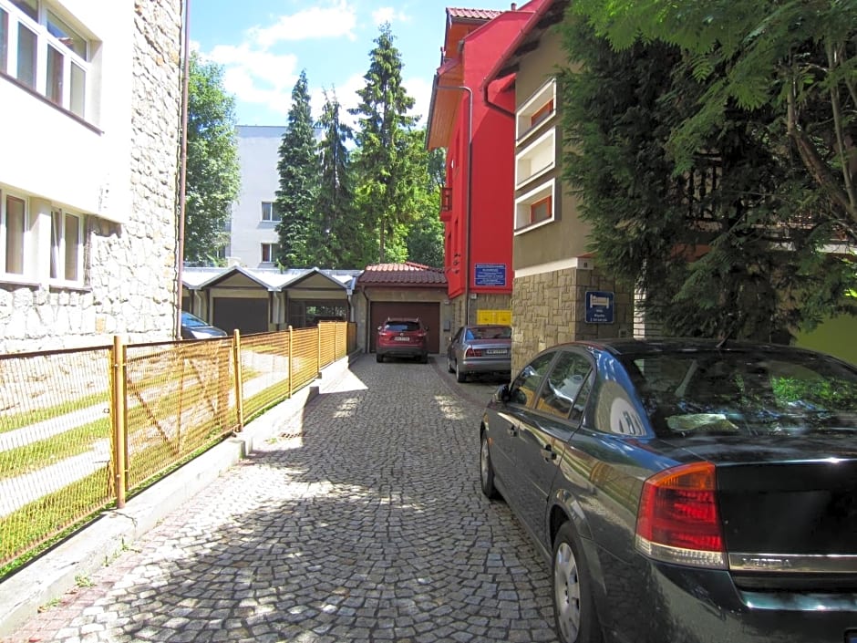 Willa M cisza w centrum miasta