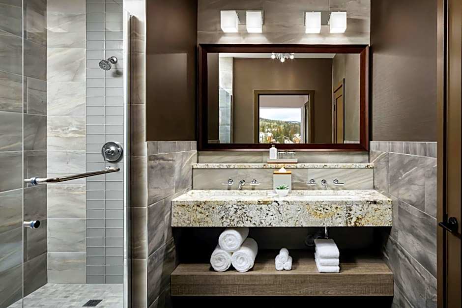 The Josie Hotel, Autograph Collection