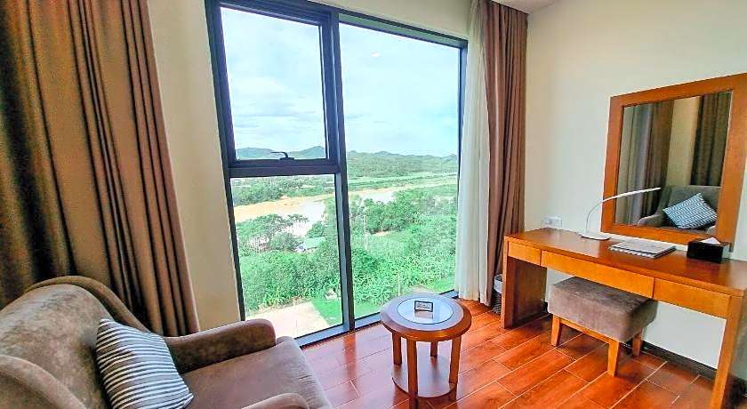 Muong Thanh Con Cuong Hotel