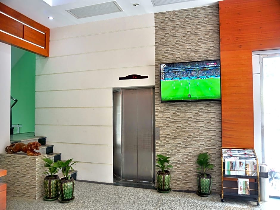 Hotel A1