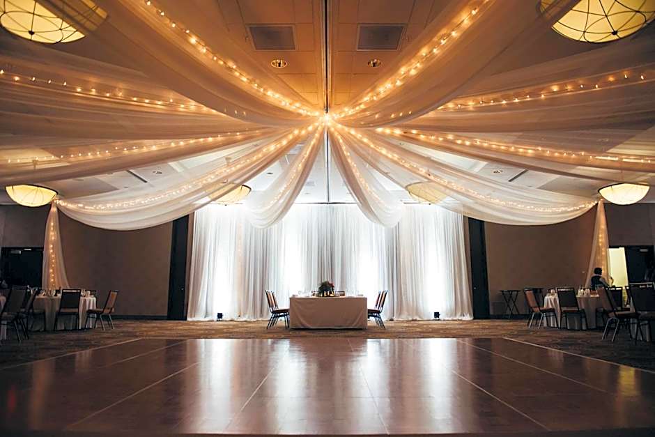 Courtyard by Marriott Minneapolis Downtown