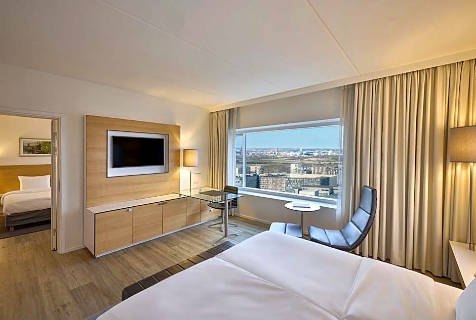 Crowne Plaza Copenhagen Towers By IHG