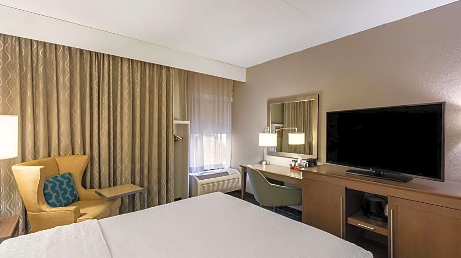 Hampton Inn By Hilton Bloomington