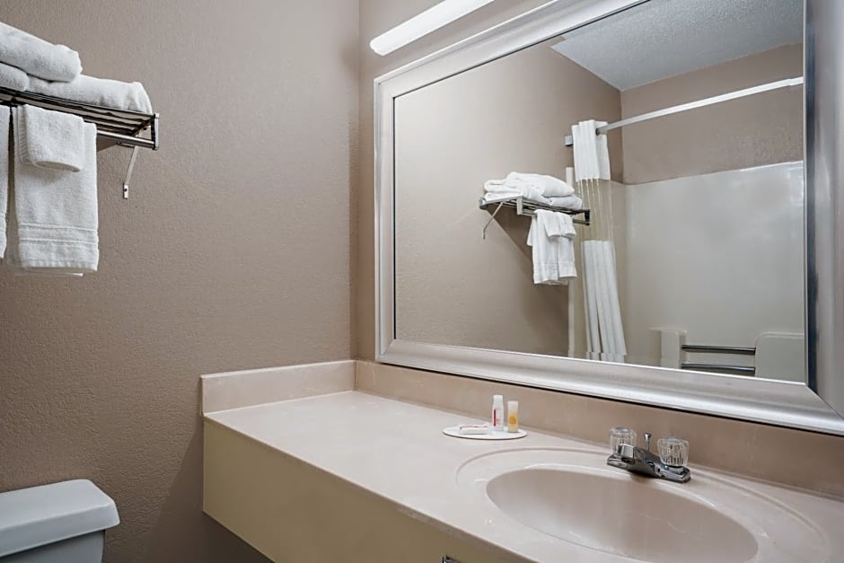 Days Inn by Wyndham Mankato