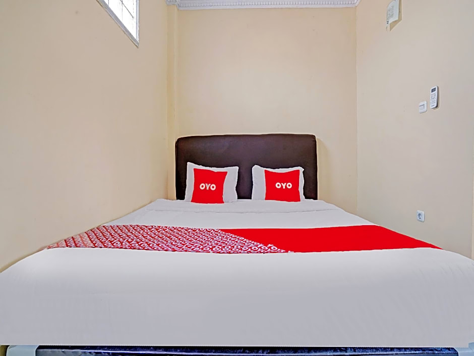 OYO 90416 Wisma Wayang Ajen Syariah