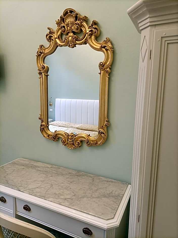 Palazzo Lion Morosini - Check in presso Locanda Ai Santi Apostoli