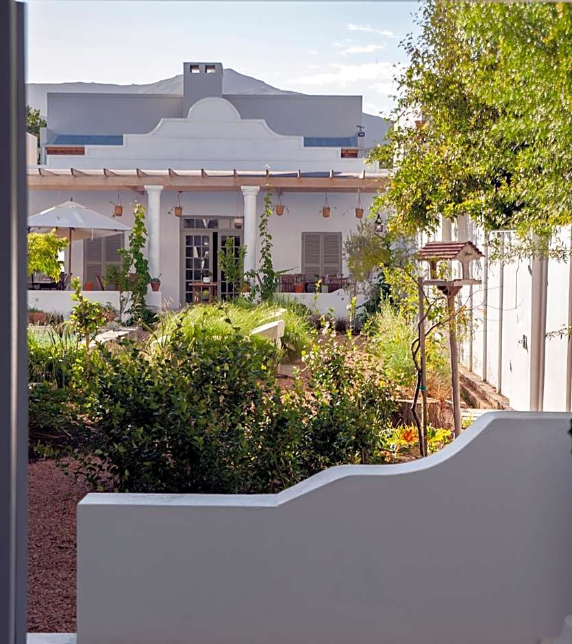 The Grand Hotel Robertson