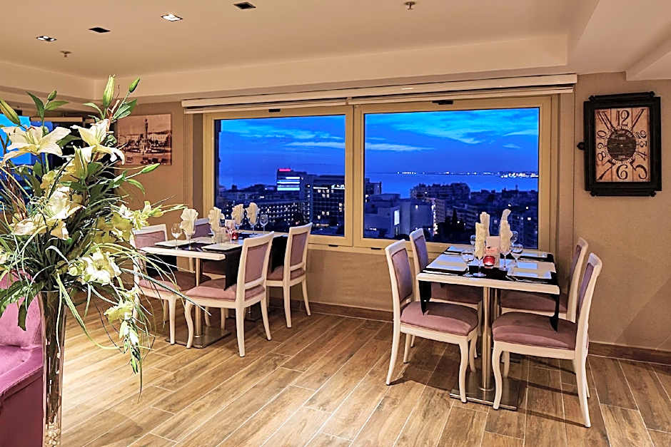 DoubleTree By Hilton Hotel Izmir - Alsancak