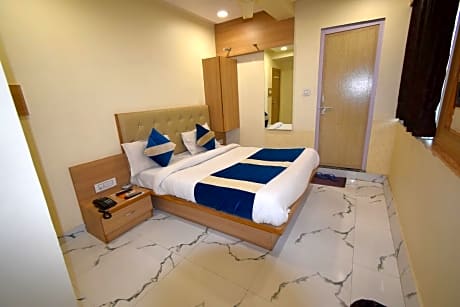 Hotel New Pathik-Ahmedabad