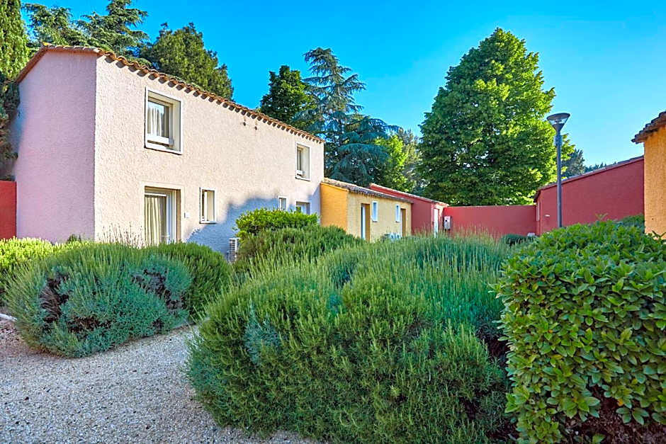 Résidence Odalys Le Village Camarguais Les Gardians