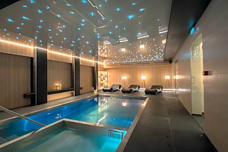 L' Hôtel & Spa Ribeauville-proche Colmar & Haut Koenigsbourg