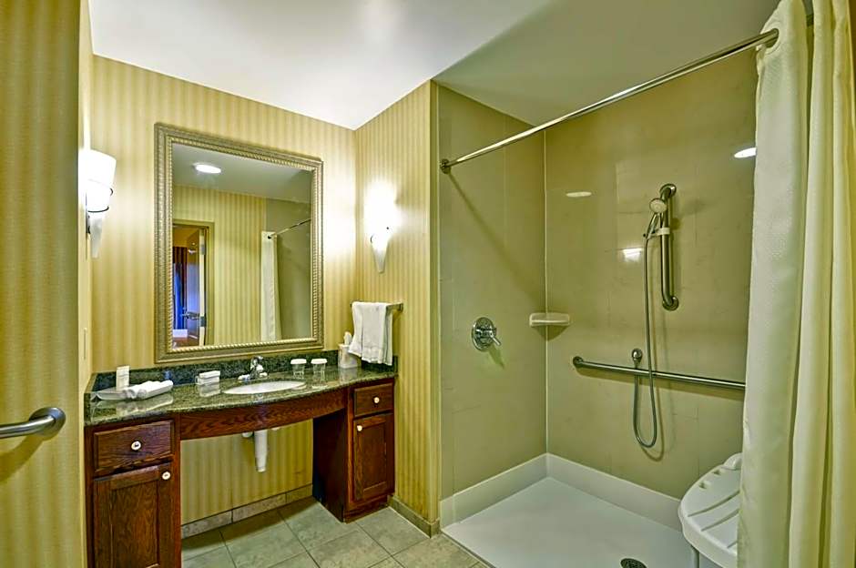 Homewood Suites By Hilton Tulsa South