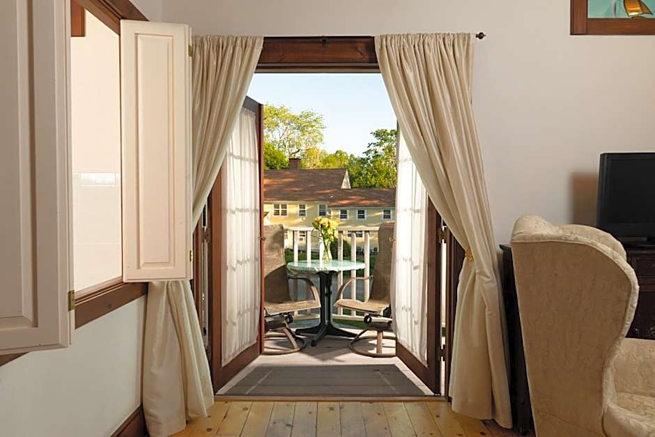 Stonecroft Country Inn