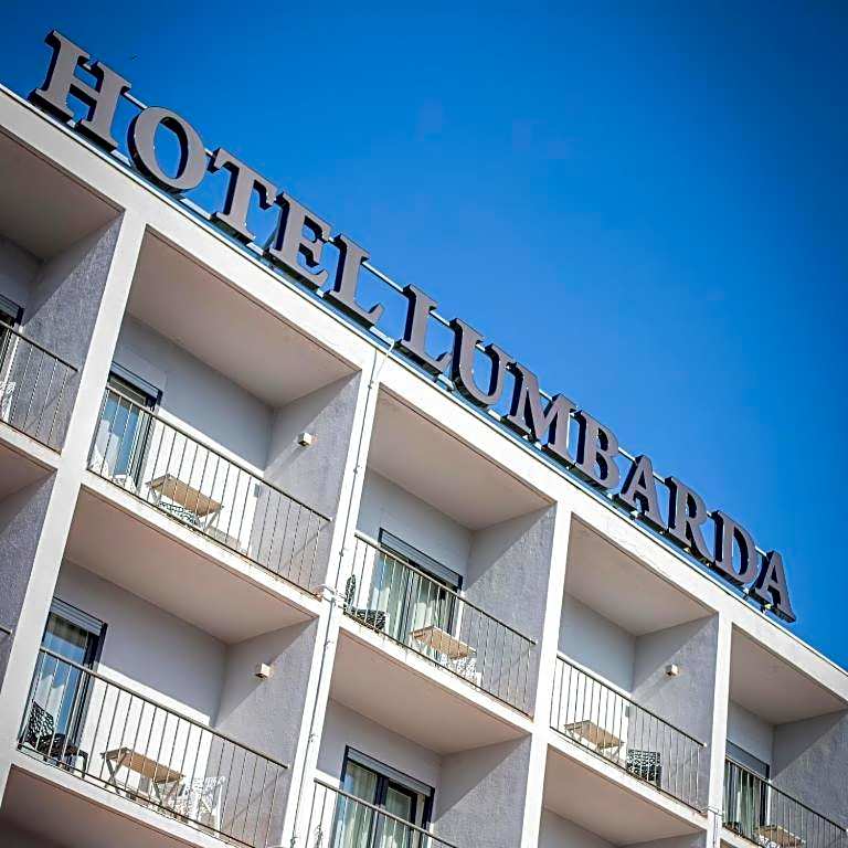 Hotel Lumbarda ***