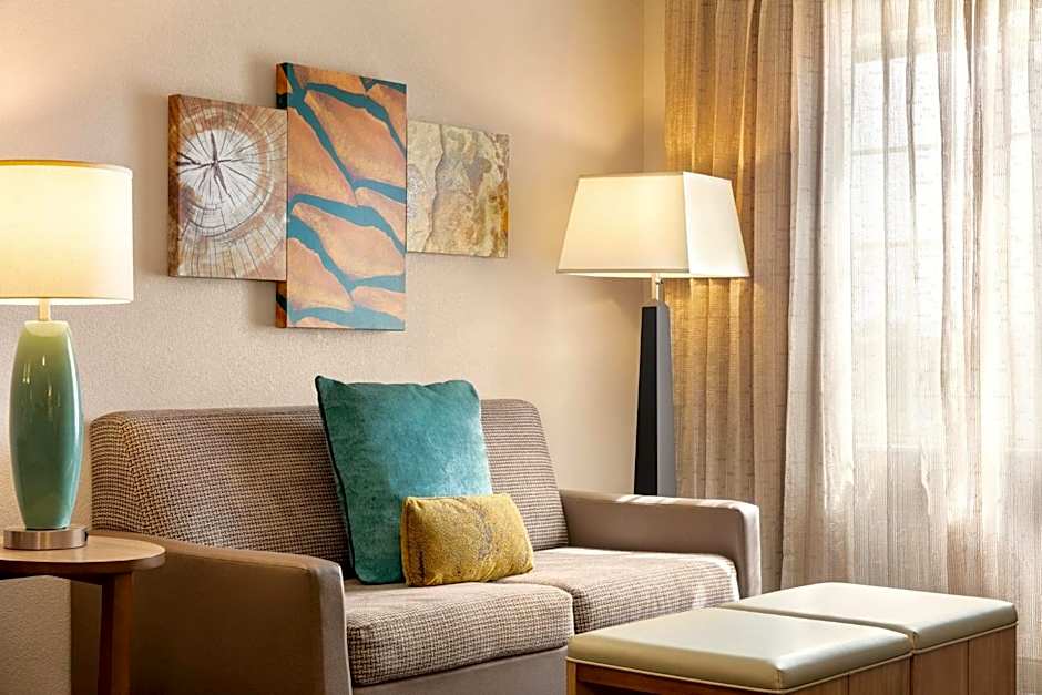Staybridge Suites Fort Wayne By IHG